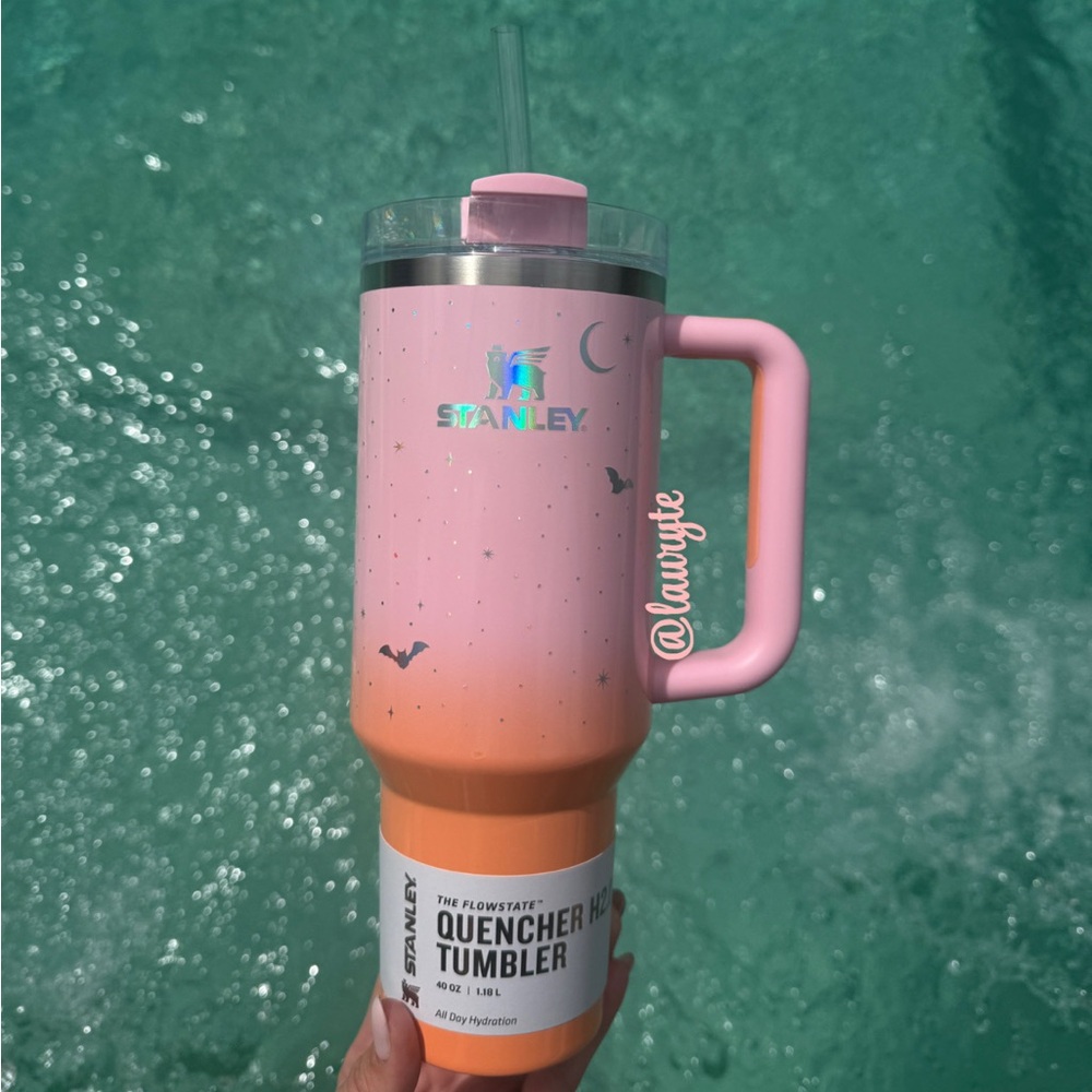 Stanley Halloween Stainless Steel Flowstate Quencher Tumbler in Spellcast Pink